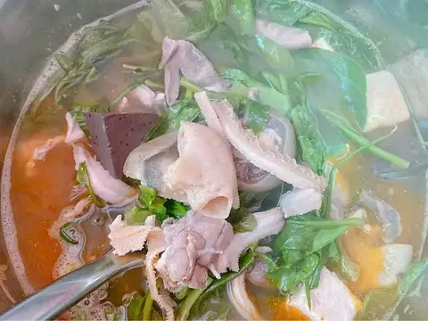 Hình ảnh Lẩu đuôi bò