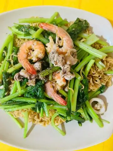 Hình ảnh Mì xào hải sản