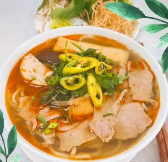 Hình ảnh Bún bò tái - chả huế