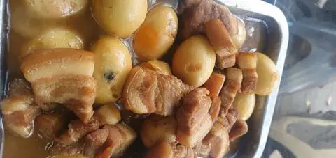 Hình ảnh Cơm thịt kho trứng