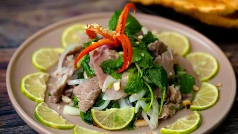 Hình ảnh Gỏi bò bóp thấu