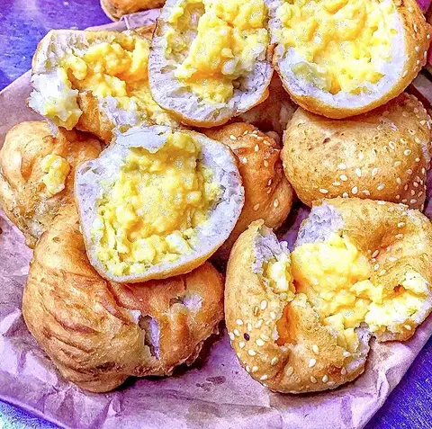 Hình ảnh Bánh bao chiên nhân cade