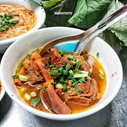 Hình ảnh Hủ tiếu dê dựng