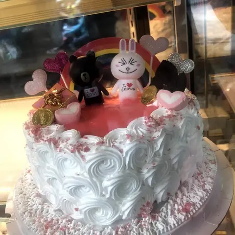 Hình ảnh Bánh kem gấu - thỏ 18cm