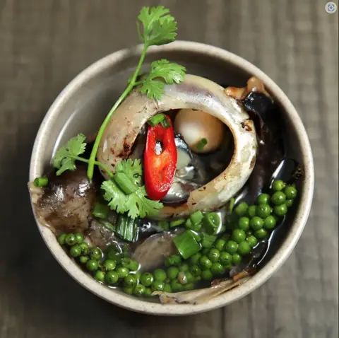 Hình ảnh Bún mắt cá