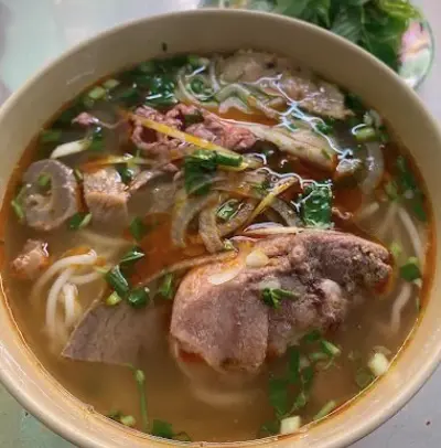 Hình ảnh Bún bò Hằng đầy đủ