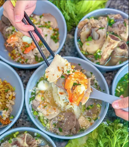 Hình ảnh Hủ tiếu nước thập cẩm