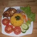 Hình ảnh Cơm Chiên Gà Xối Mỡ Má Đùi
