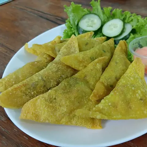 Hình ảnh Hoành thánh chiên