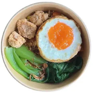 Hình ảnh Mì trộn gà viên - trứng