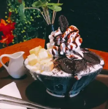 Hình ảnh Bingsu oreo cheese cake almond