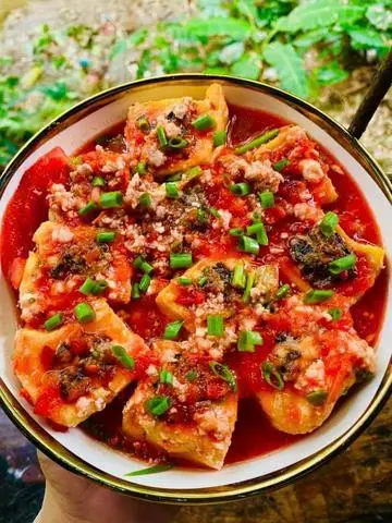 Hình ảnh Cơm đậu hũ nhồi thịt
