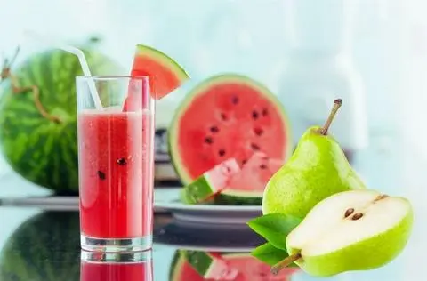 Hình ảnh Nước ép lê - dưa hấu ly 700ml