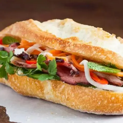 Hình ảnh Bánh mì thập cẩm
