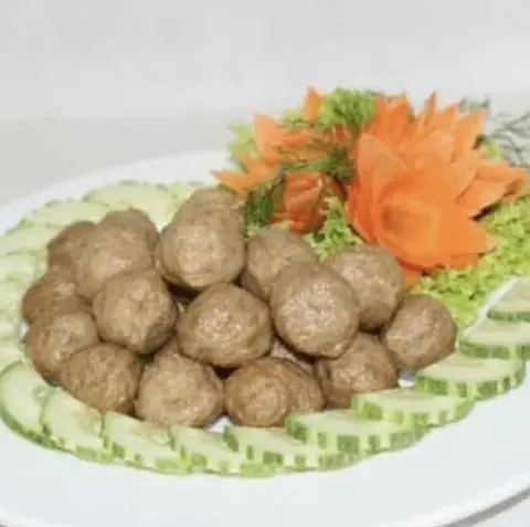Hình ảnh 2 cây Bò viên  - 8 viên