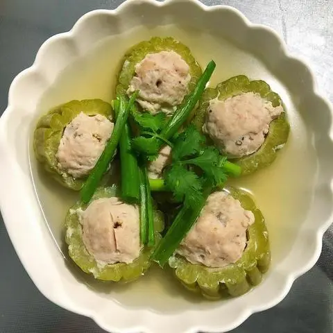 Hình ảnh Cơm canh khổ qua hầm