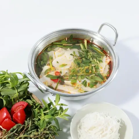 Hình ảnh Lẩu măng chua cá hú