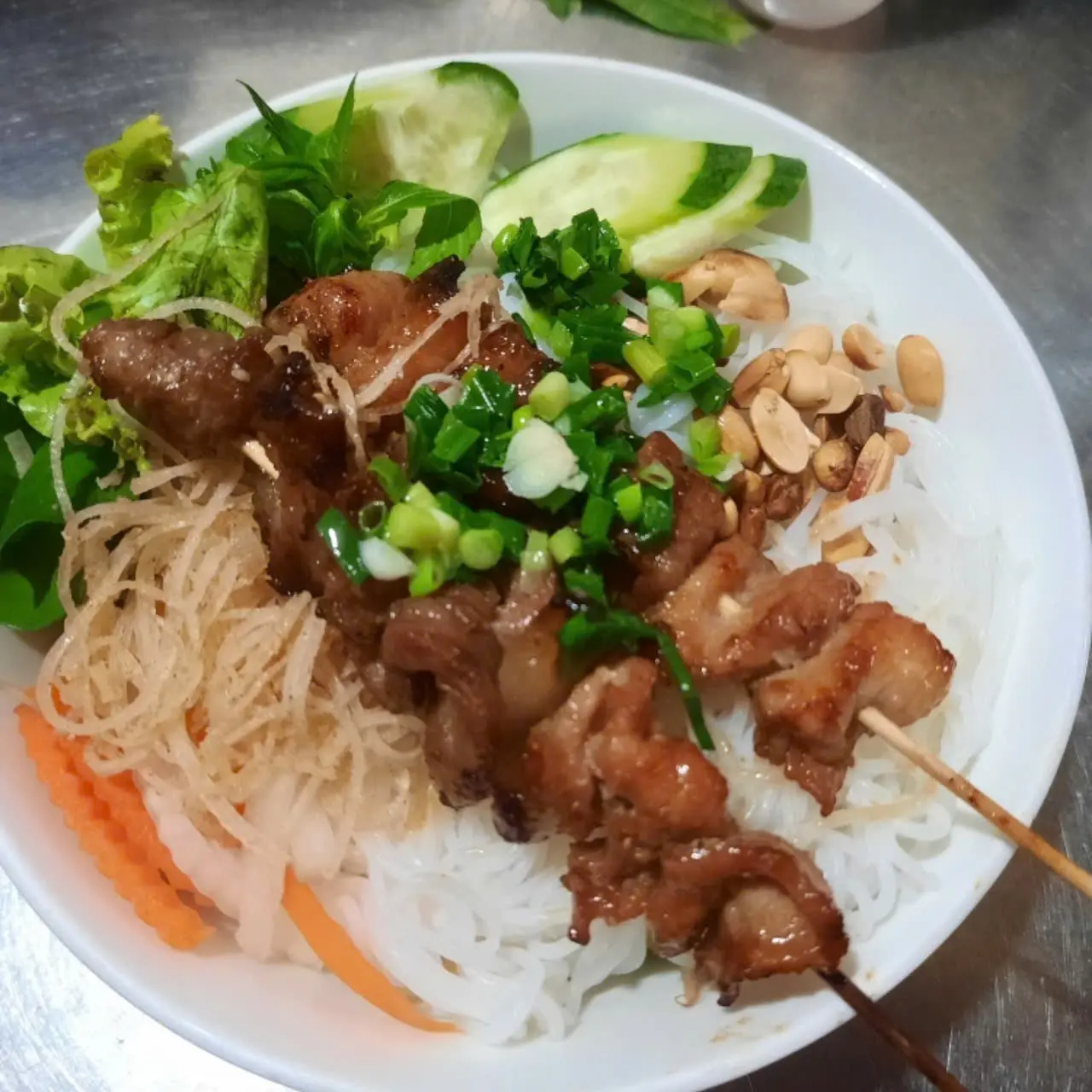 Hình ảnh Bún thịt nướng