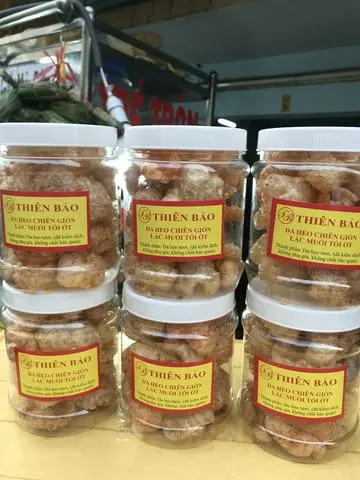 Hình ảnh Da heo lắc muối tỏi ớt