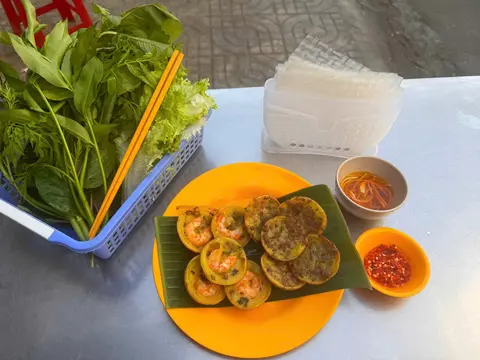 Hình ảnh Combo 10 Bánh Khọt Tôm - Thịt