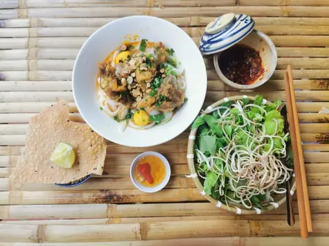 Hình ảnh MÌ XÍ QUÁCH