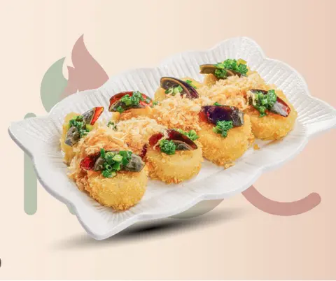 Hình ảnh Đậu hũ trứng chiên chà bông chay