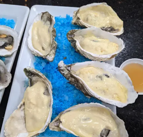 Hình ảnh Hàu nướng phô mai