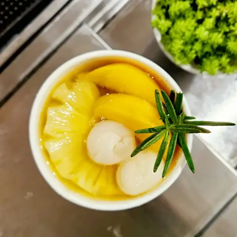 Hình ảnh Trà trái cây nhiệt đới