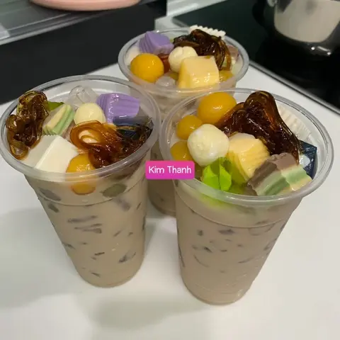 Hình ảnh Trà sữa truyền thống full topping
