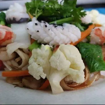 Hình ảnh Hủ tíu hải sản khô