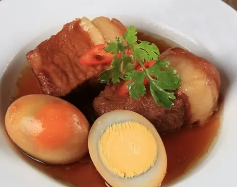 Hình ảnh Cơm thịt kho trứng