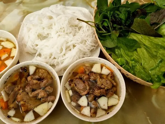 Hình ảnh Bún chả lẫn