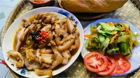 Hình ảnh Phá lấu heo