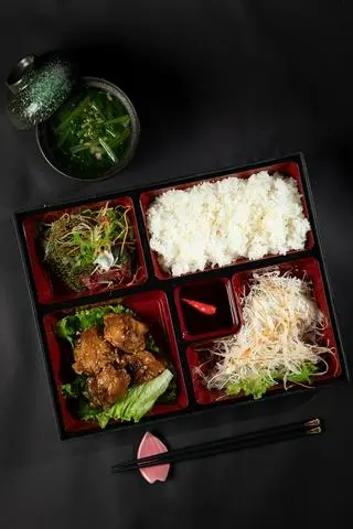 Hình ảnh Tori teba age teishoku - set cơm cánh gà chiên cháy tỏi đặc biệt - set36