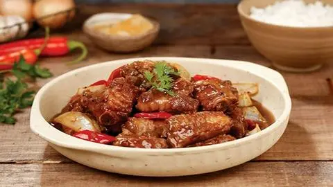 Hình ảnh Cơm sườn non kho