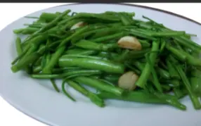 Hình ảnh Rau muống xào tỏi