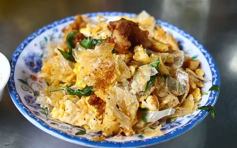Hình ảnh Bánh tráng chiên (hộp)