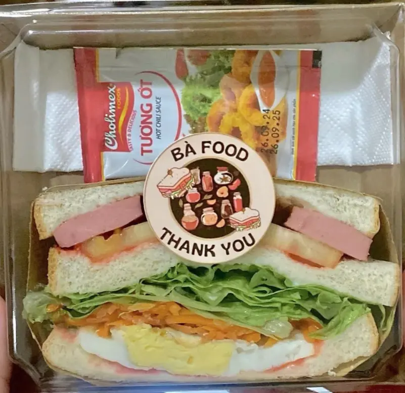 Hình ảnh Sandwich trứng - xúc xích
