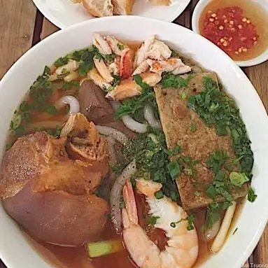 Hình ảnh Bánh canh cua - tô đặc biệt