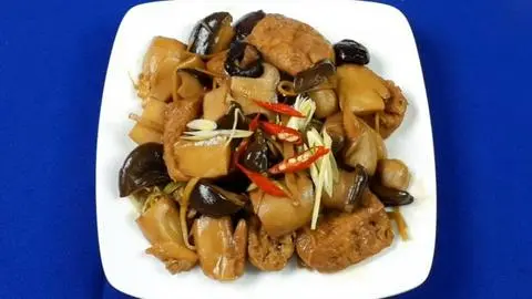 Hình ảnh Cơm nấm đùi gà kho gừng
