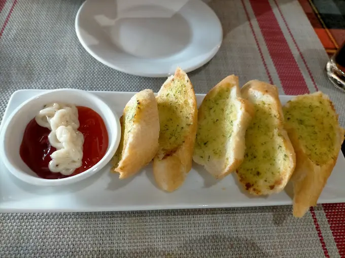 Hình ảnh Bánh mì bơ tỏi - Garlic bread