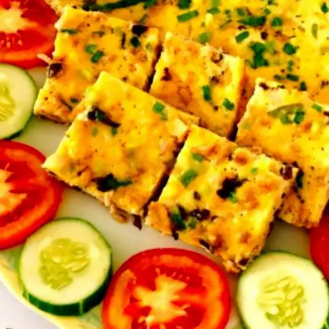 Hình ảnh Cơm Trứng Chiên Thịt Bằm