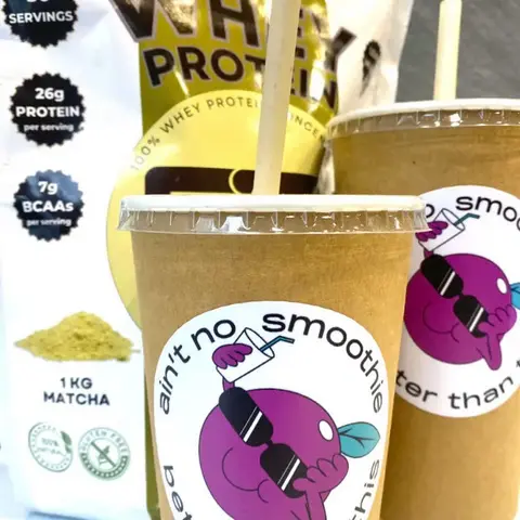 Hình ảnh Protein matcha shake - Lắc lên năng lượng protein