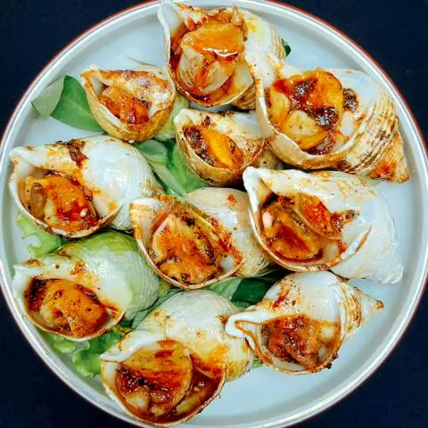 Hình ảnh Ốc bulot nướng sa tế - size lớn