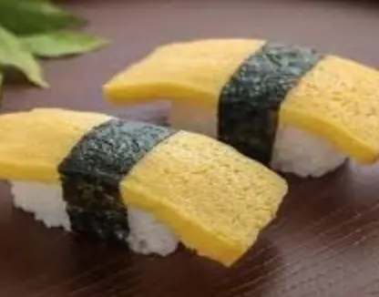 Hình ảnh Sushi trứng chiên