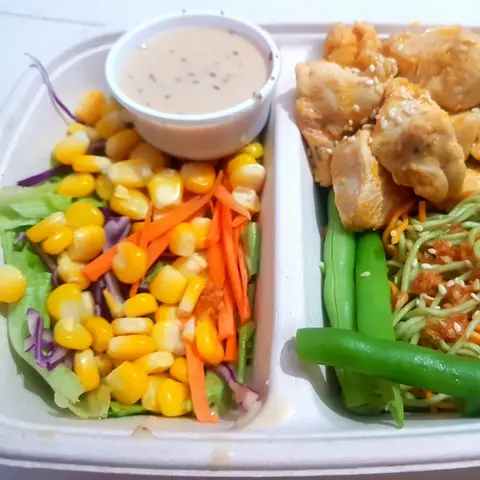 Hình ảnh Mì Rau Củ Gà Sốt Chanh Dây