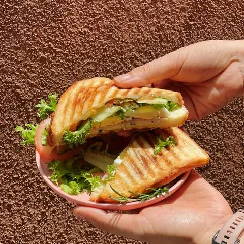 Hình ảnh Bánh mì kẹp