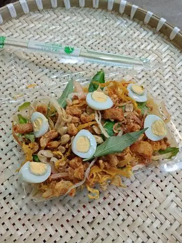 Hình ảnh Bánh Tráng Trộn Thập Cẩm