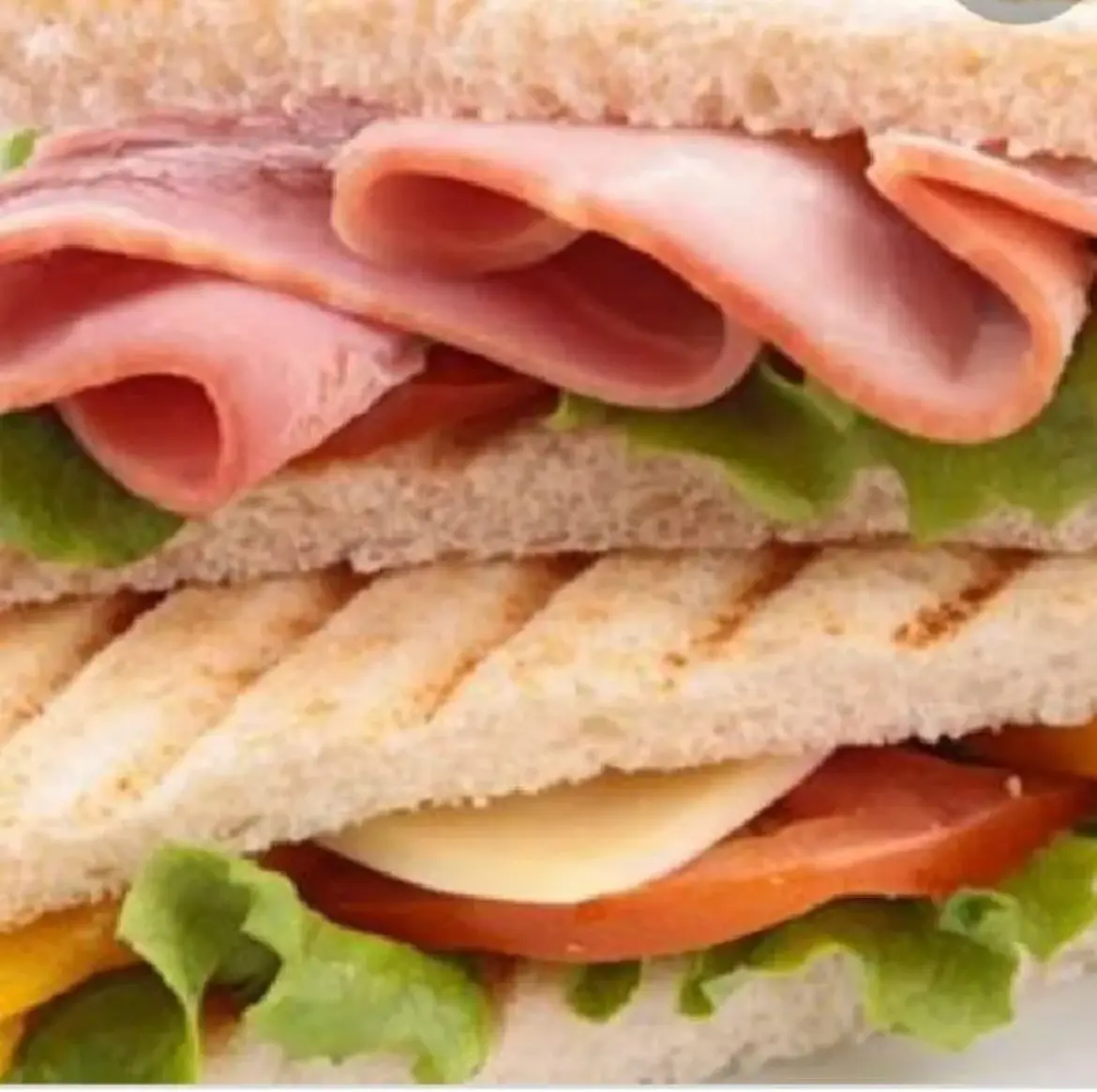 Hình ảnh Sanwich kẹp thịt chả