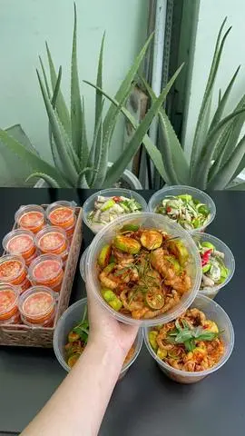 Hình ảnh Chân gà sốt Thái xương